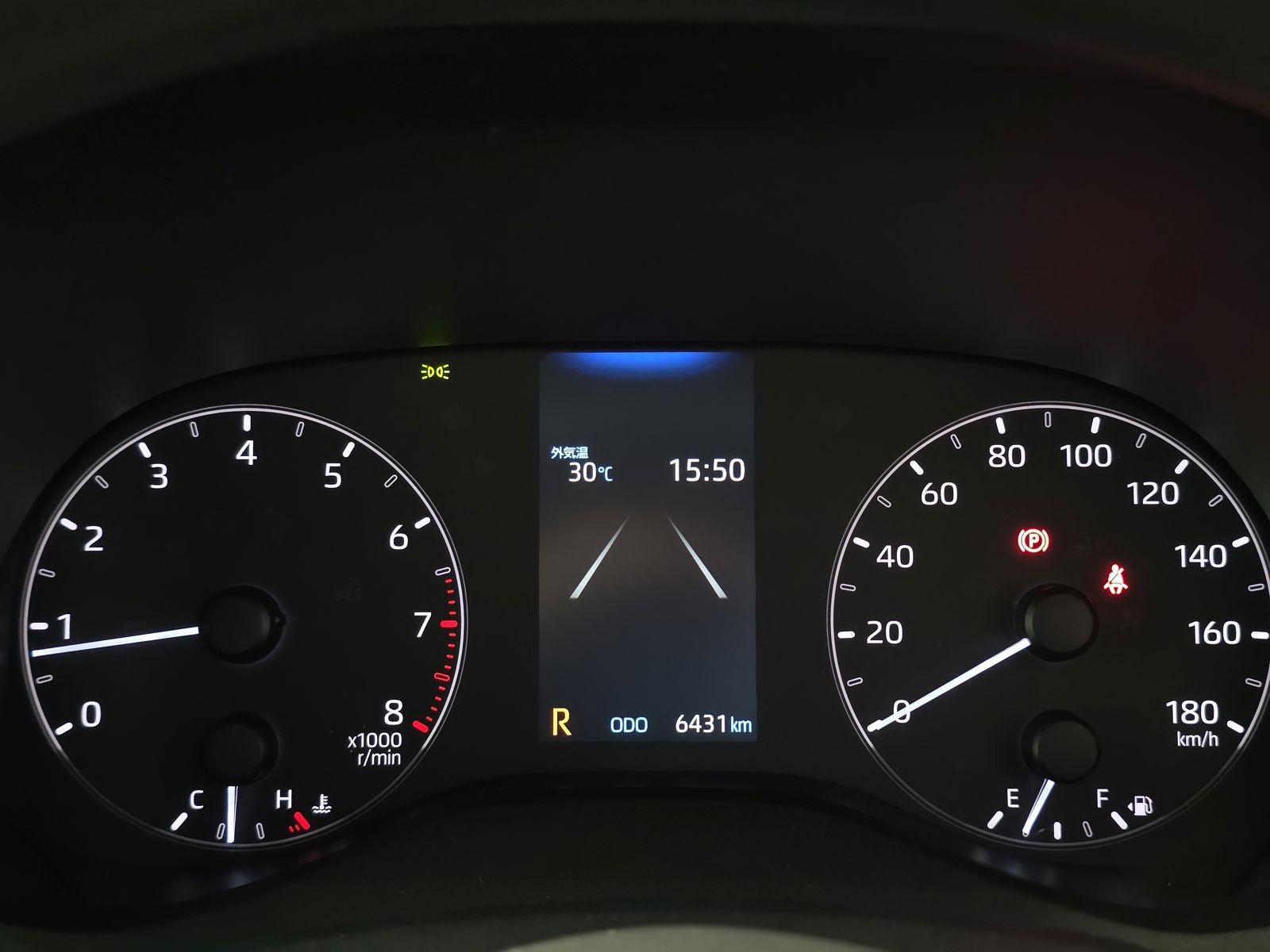 2024 Toyota Yaris X — photo 8